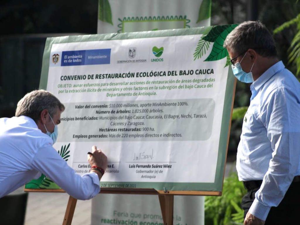 Noticia El Minambiente aporta $10.000 millones para la restauración ecológica en el Bajo Cauca antioqueño